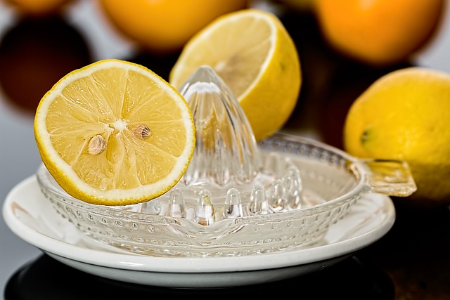 Presse citron pour faire du jus de citron