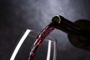 Producteurs et consommateurs de vin rouge